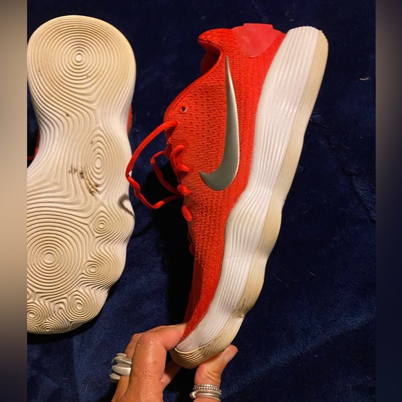 Red Nikes. Men’s size 12.5. Gently used. - Picture 3 of 7